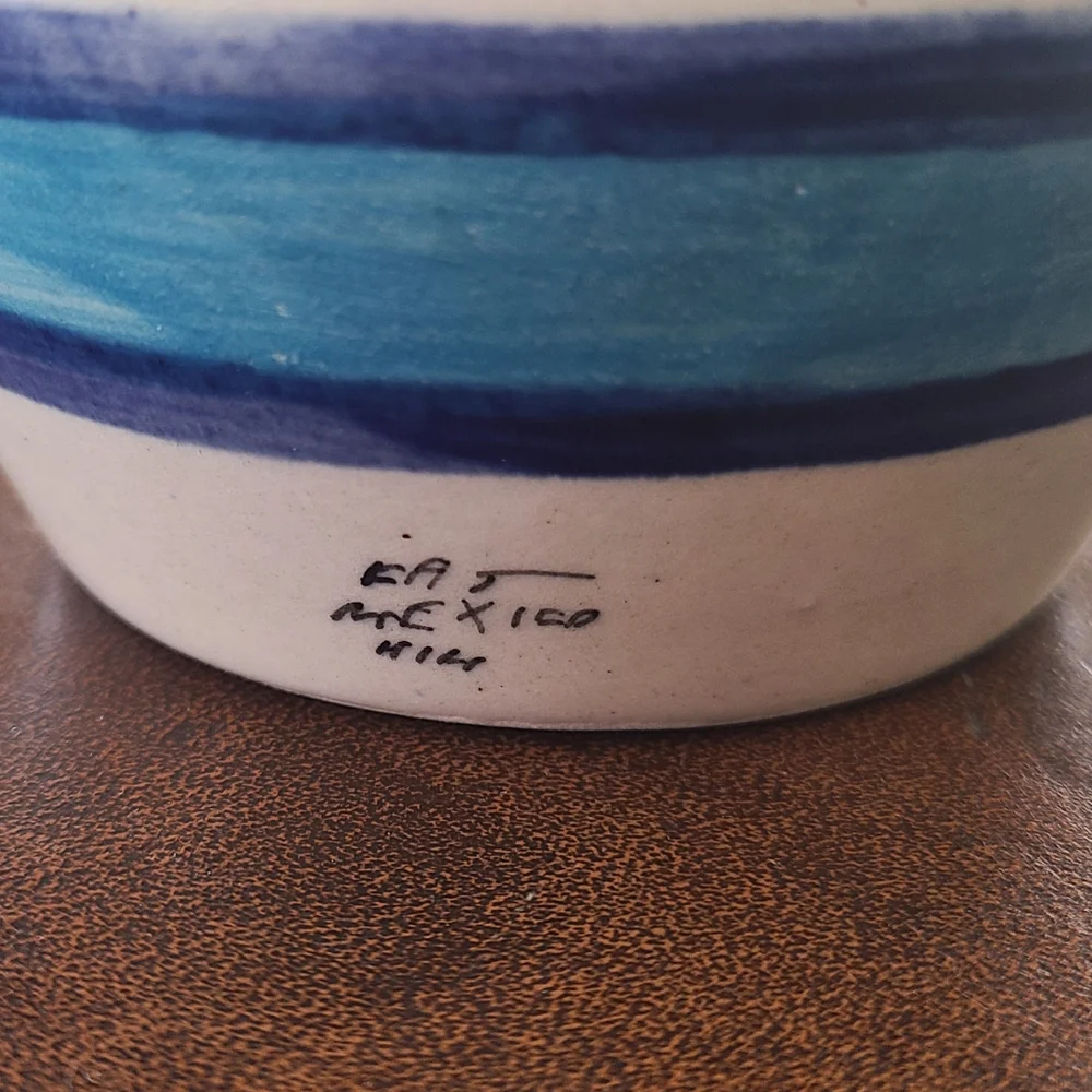 Mexican Tonala Pottery Vase 8.5